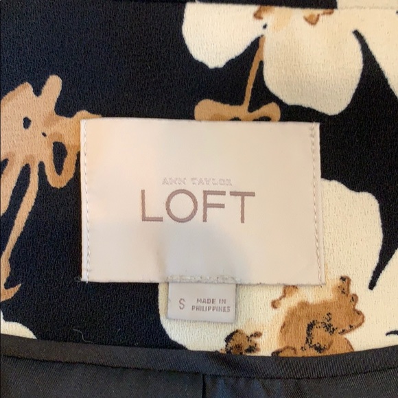 🎉🎉HOST PICK🎉🎉 Best in Jackets Loft Brand Jacket ❤️ - Picture 4 of 4